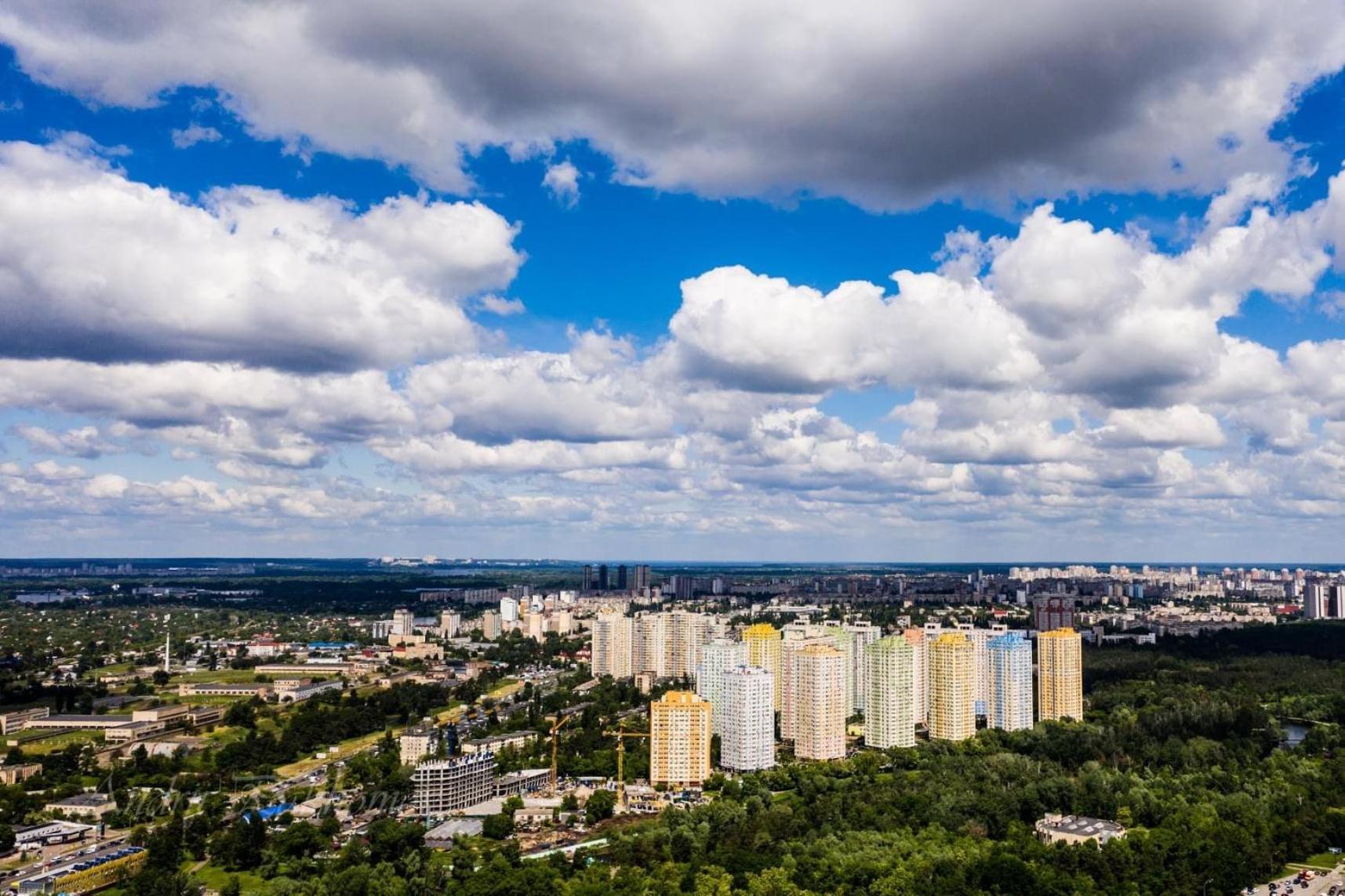 Apartment Voskresenska 18 , Парковые Озера Киев Екстериор снимка