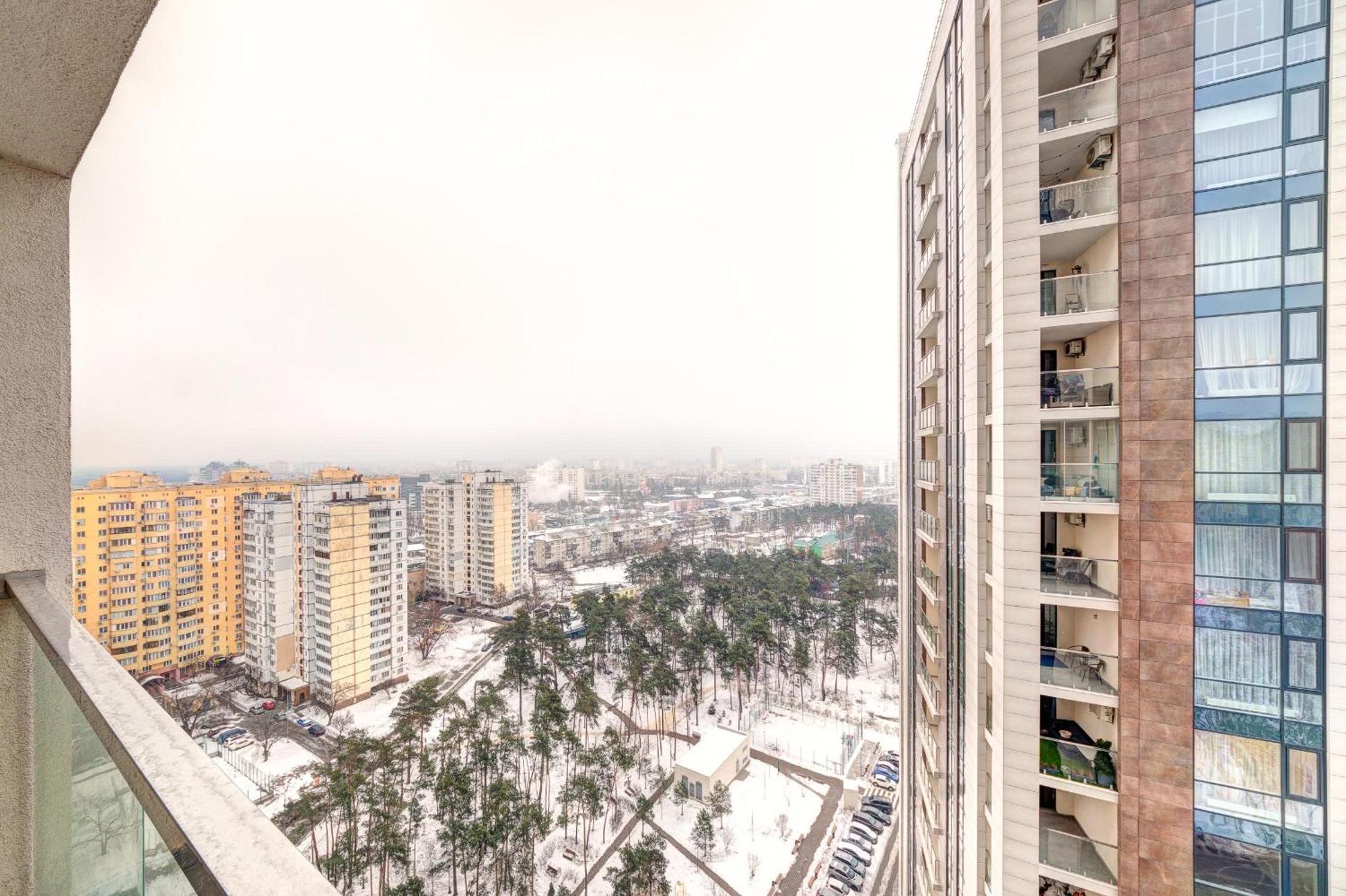 Apartment Voskresenska 18 , Парковые Озера Киев Стая снимка