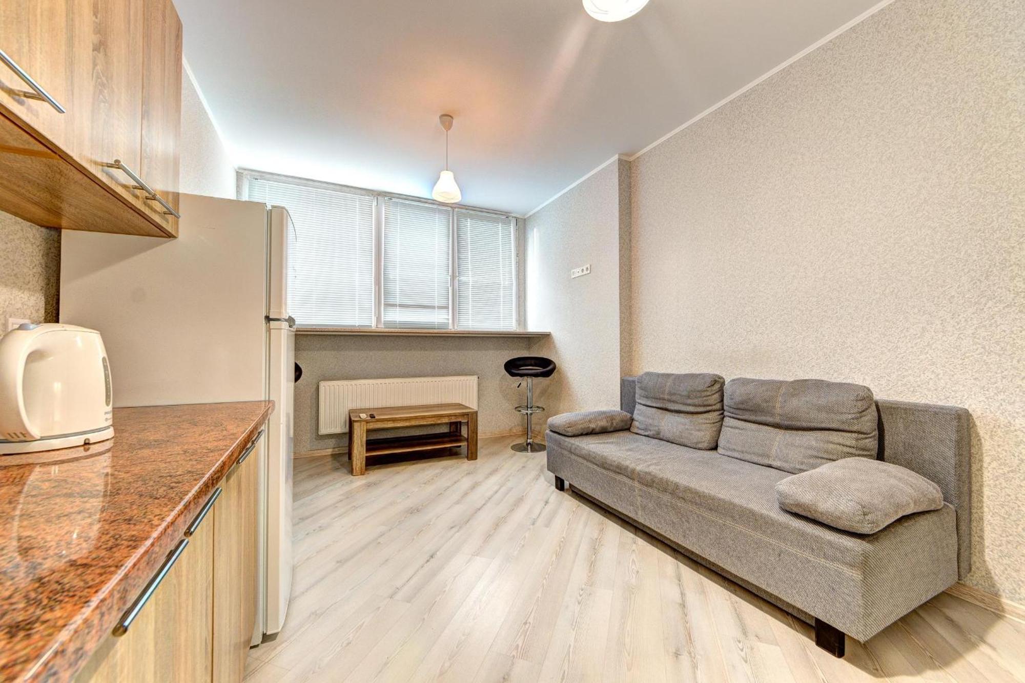 Apartment Voskresenska 18 , Парковые Озера Киев Стая снимка