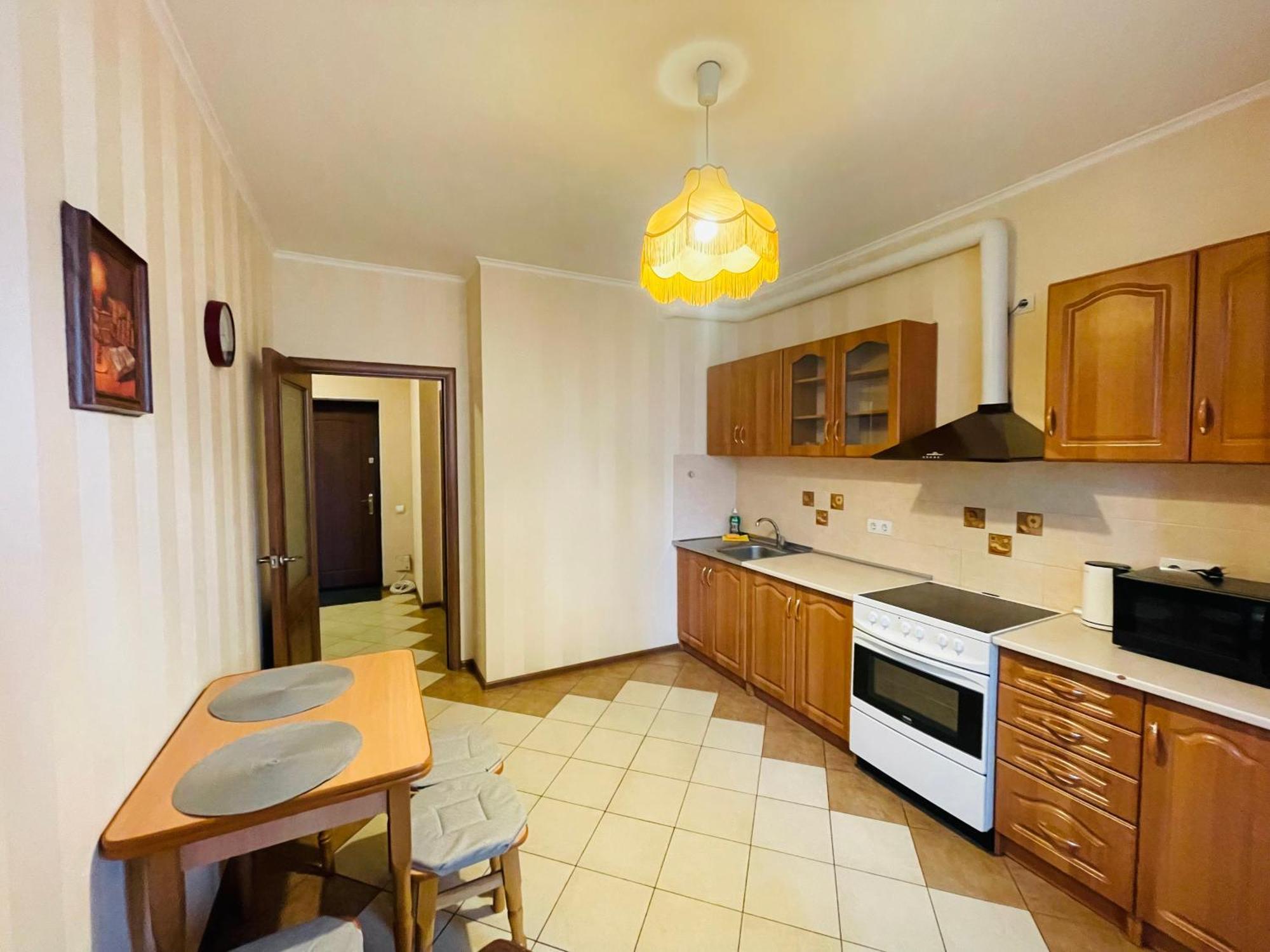 Apartment Voskresenska 18 , Парковые Озера Киев Стая снимка